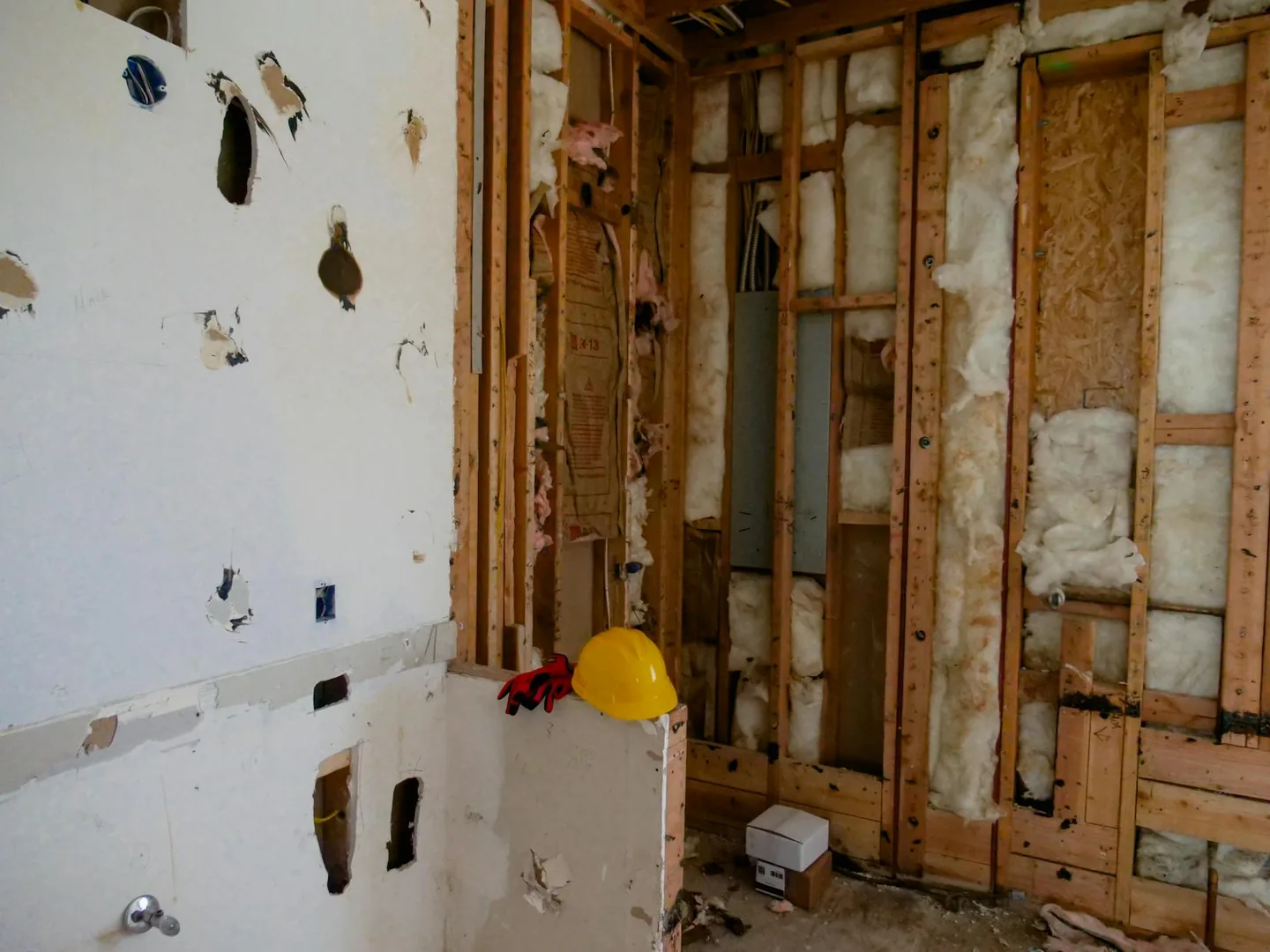 Isolation maison ossature bois : specificites et solutions adaptees