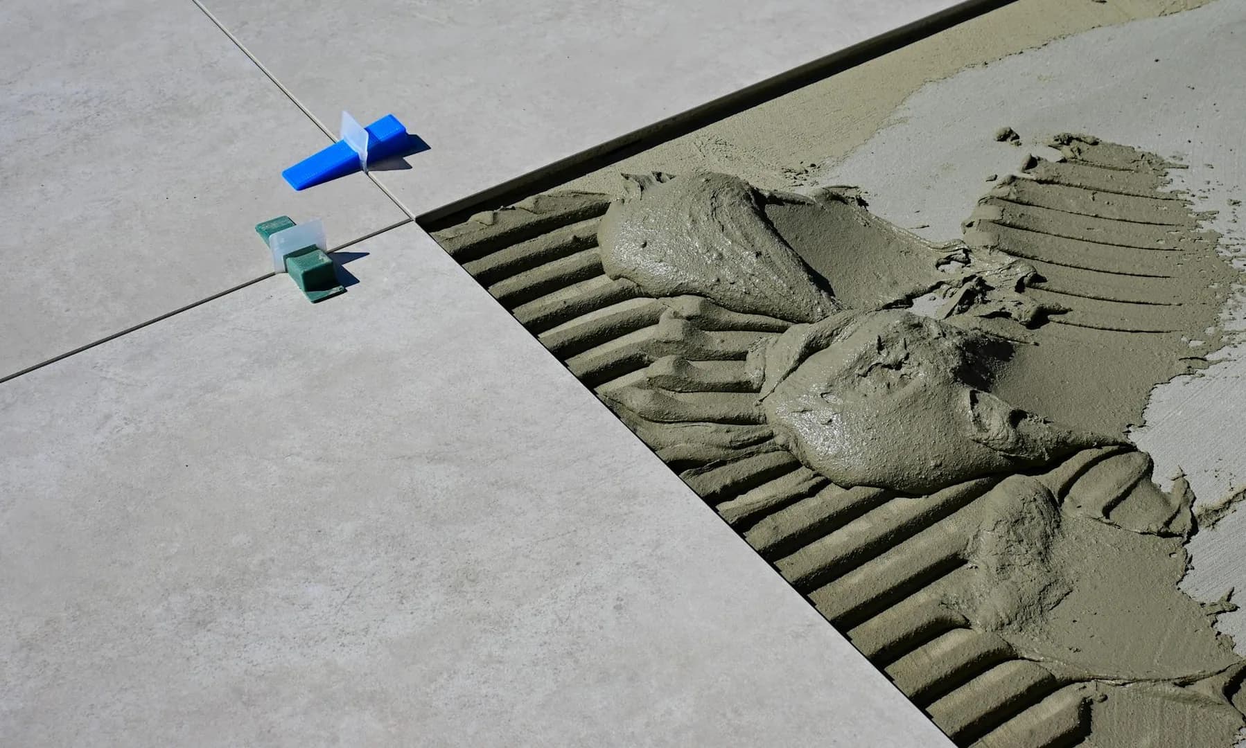 Isolation d'une dalle beton : techniques et materiaux selon la configuration